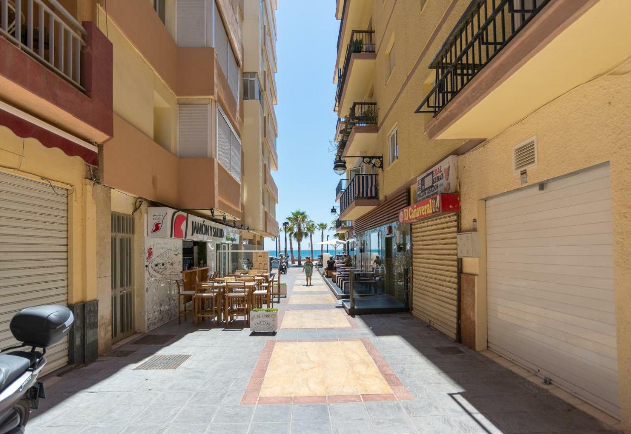 Malagasuite Fuengirola Pier Exterior foto